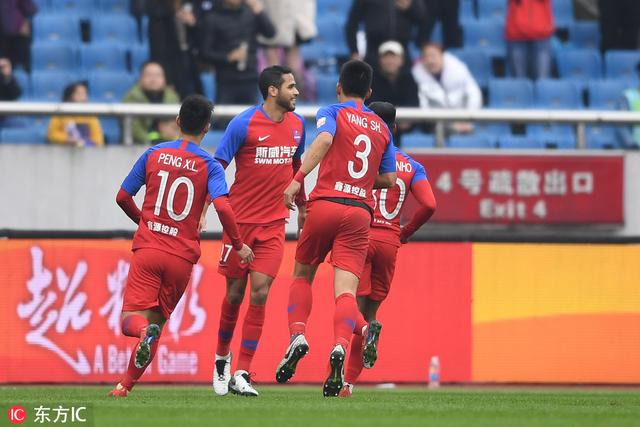 包含大连一方客场强势击败对手,豪取四连胜的词条 包含大连一方客场强势击败对手,豪取四连胜的词条