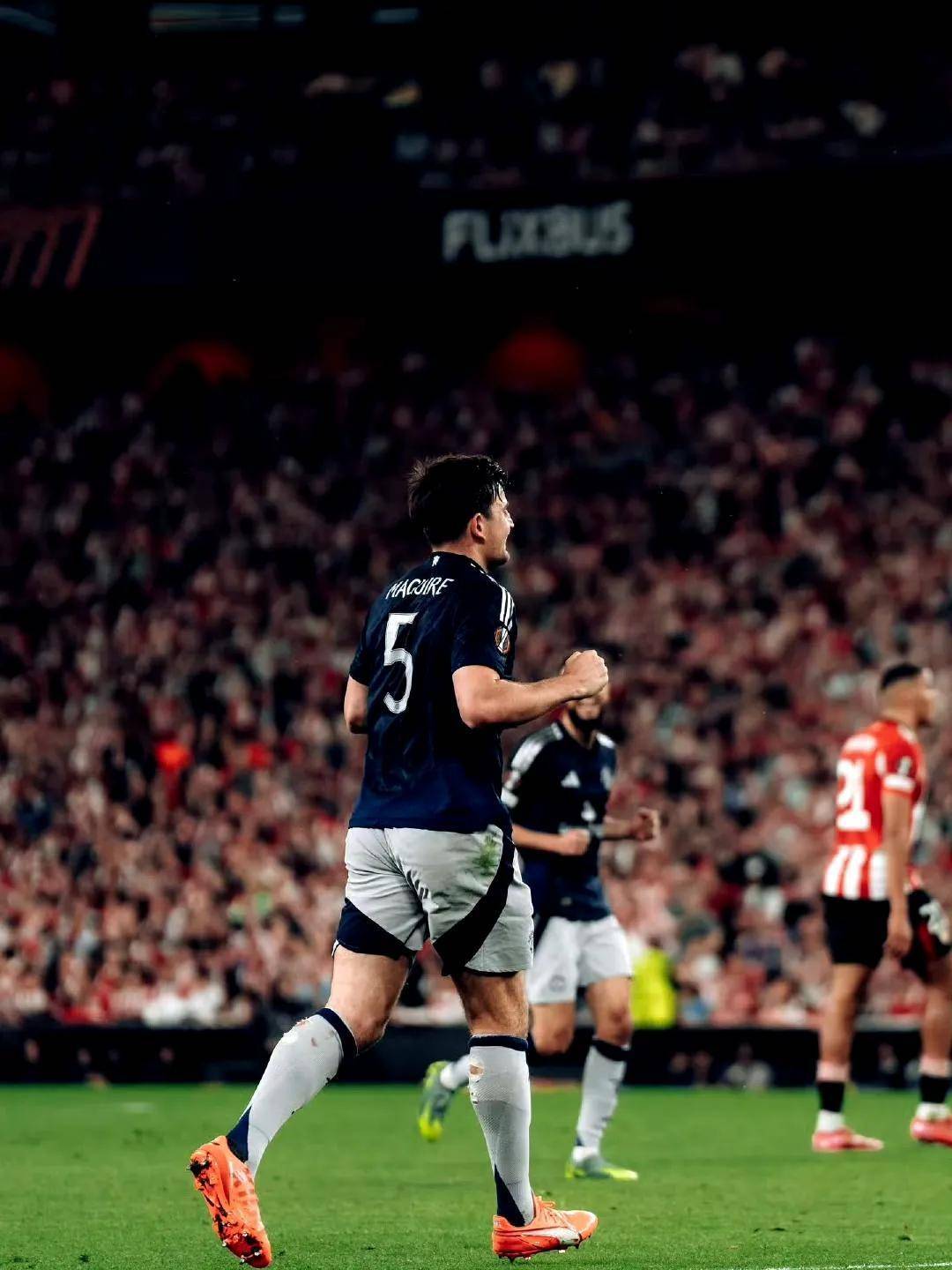 曼联客场大胜,连胜势头不减的简单介绍 曼联客场大胜,连胜势头不减的简单介绍