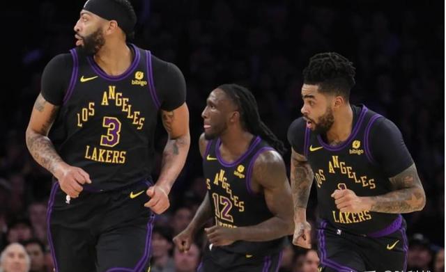 浓眉哥爆冷击败德国队,赛况扑朔迷离引爆全场! 浓眉哥爆冷击败德国队,赛况扑朔迷离引爆全场!